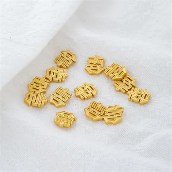  18-каратный золотой пакет sandjet gold матовый выдолбленный двусторонний счастливый персонаж 8*9 мм подвесной браслет ожерелье diy ювелирные изделия кулон