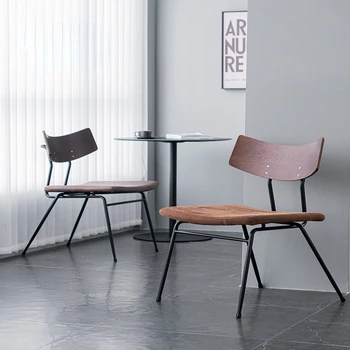  Обеденный стул в стиле ретро с кожаной спинкой для домашнего офиса, обеденный стол и стул Nordic Light, роскошный письменный стол из массива дерева для отдыха