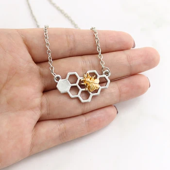  Ожерелье с подвеской в виде пчелиного улья, Серебряное ожерелье в виде пчелиных сот с пчелиным шармом от tangerine jewelry