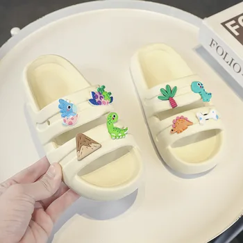  2023 Новые детские сабо Kawai, весенне-летняя обувь для девочек, водонепроницаемые пляжные домашние тапочки, водонепроницаемая обувь, дизайнерские тапочки для девочек